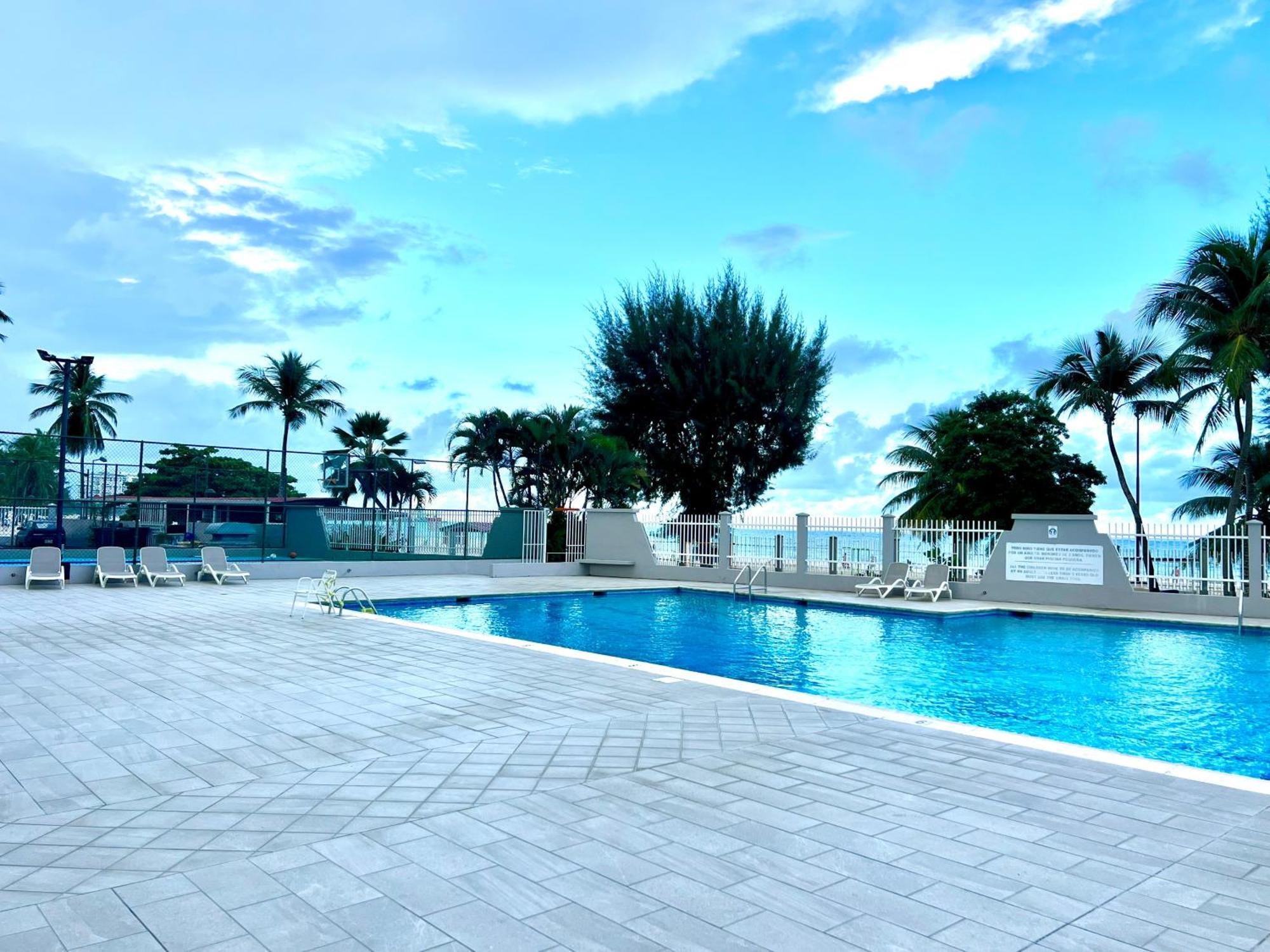 Ocean View Apt On Isla Verde In A 14Th Floor Σαν Χουάν Εξωτερικό φωτογραφία