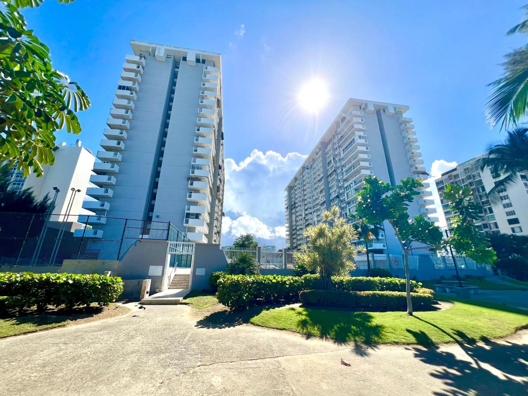 Ocean View Apt On Isla Verde In A 14Th Floor Σαν Χουάν Εξωτερικό φωτογραφία