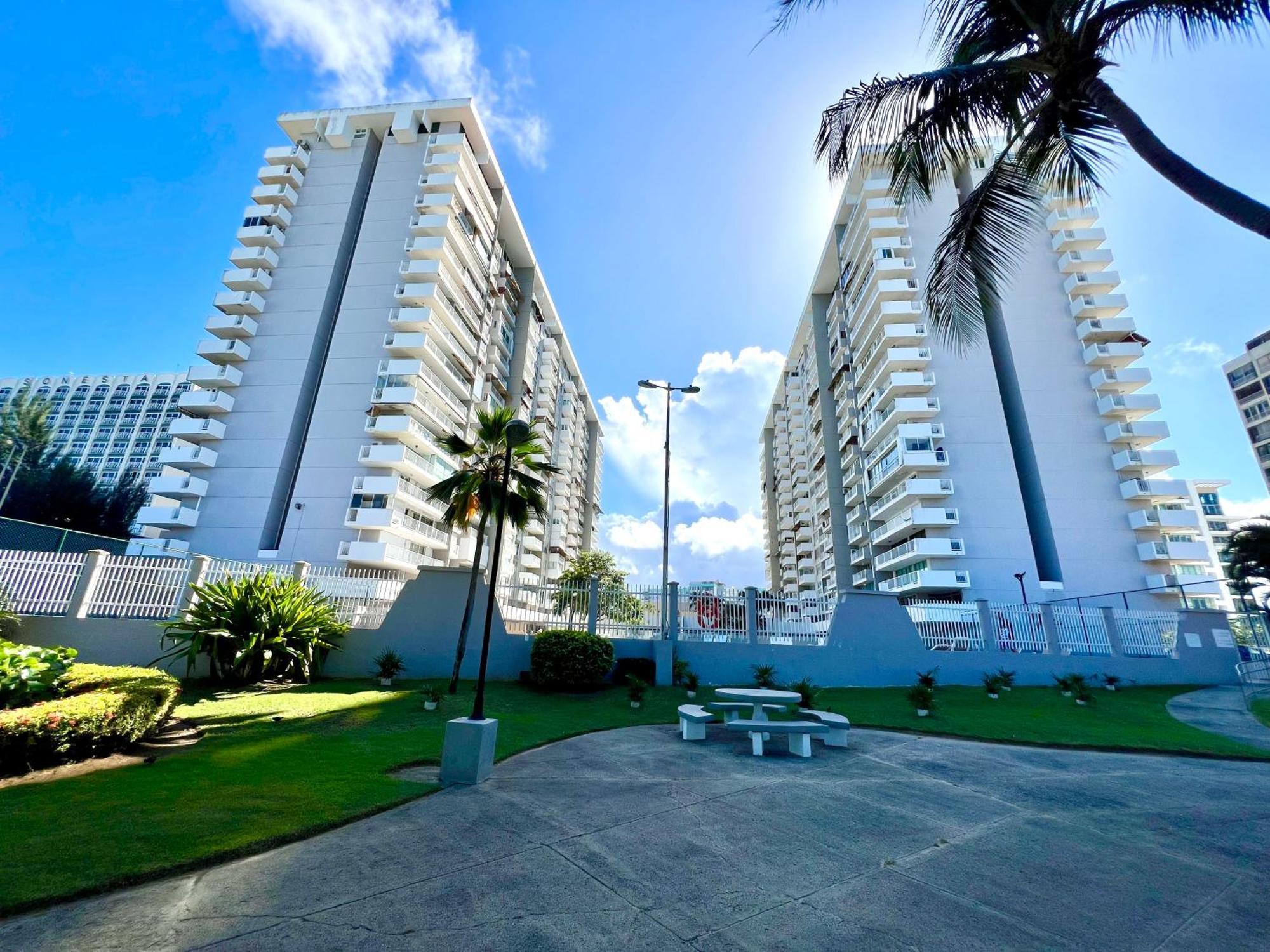 Ocean View Apt On Isla Verde In A 14Th Floor Σαν Χουάν Εξωτερικό φωτογραφία